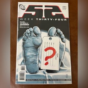 Fifty-Two #34 DC Universe 52 after Infinite Crisis JLA Justice League Boarded